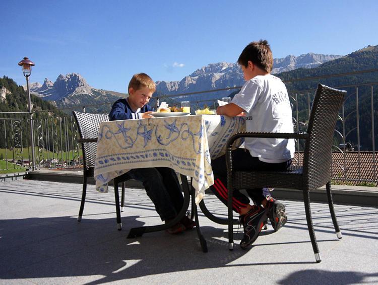 Residence Bellavista Santa Cristina Val Gardena Ngoại thất bức ảnh